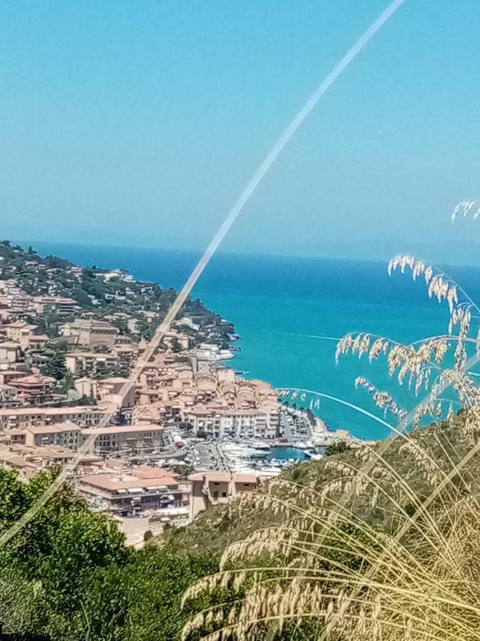 Laetitia Διαμέρισμα Porto Santo Stefano  Εξωτερικό φωτογραφία